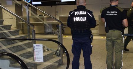 Wpadł na lotnisku w Balicach. Był poszukiwany w ramach ENA