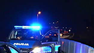 Policjanci zatrzymali BMW do kontroli. Kierowca był kompletnie pijany