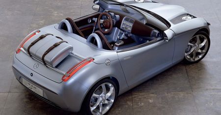 Mercedes SLA - przednionapędowy roadster wejdzie do produkcji?
