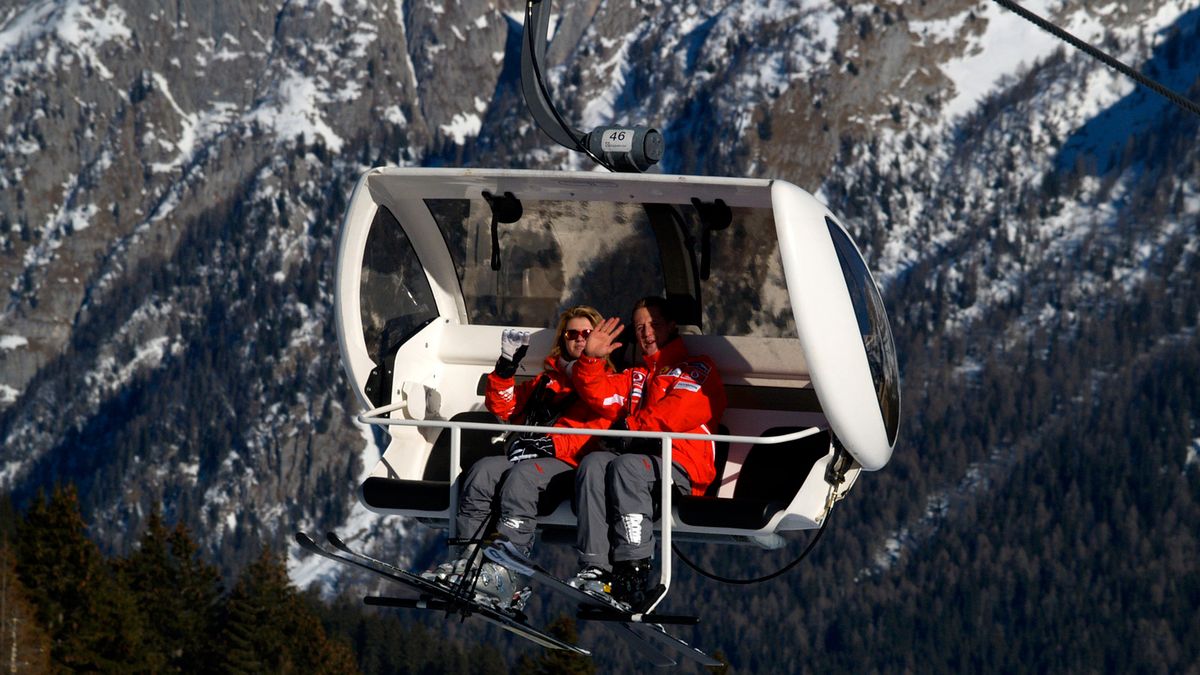 Materiały prasowe / Ferrari / Na zdjęciu: Michael Schumacher (po prawej) i Corinna Schumacher