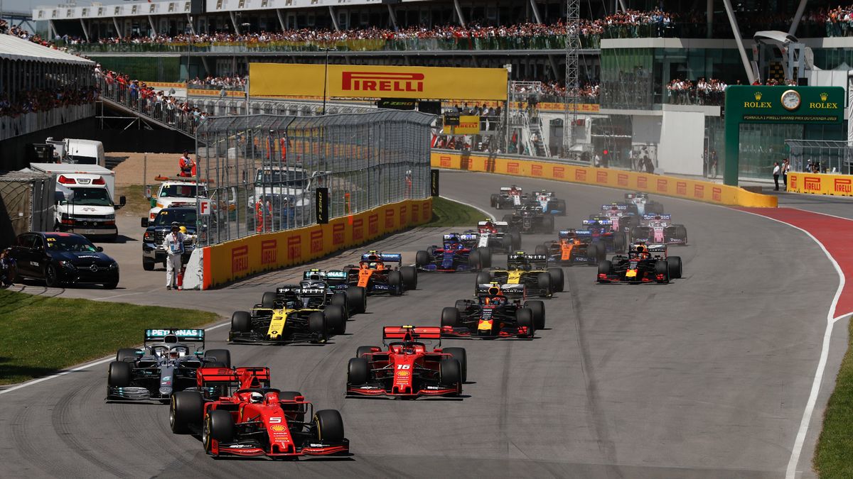 Zdjęcie okładkowe artykułu: Materiały prasowe / Pirelli Media / Na zdjęciu: start do wyścigu F1 