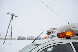 Zmniejsza się liczba gospodarstw pozbawionych prądu