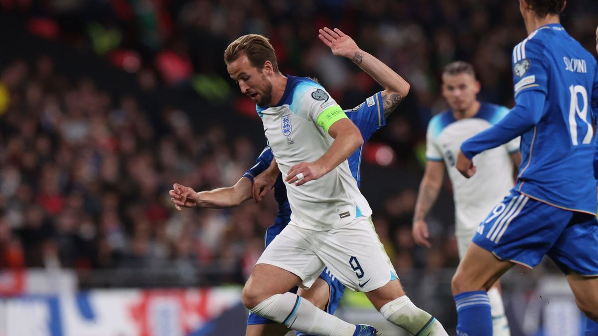 PAP/EPA / Neil Hall / Na zdjęciu: Harry Kane