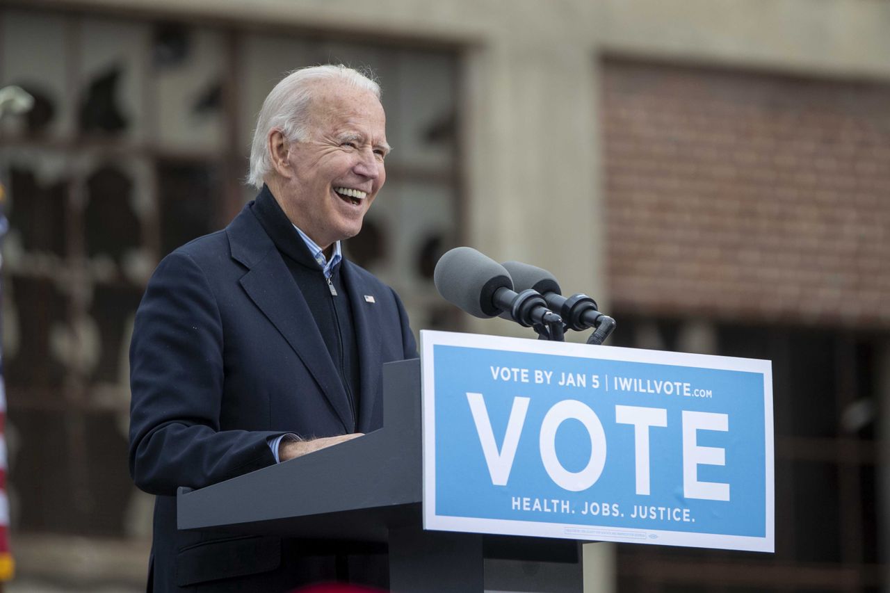 Szczepionka na COVID. Joe Biden zaszczepi się przeciw koronawirusowi