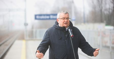 Sprzeciw nie tylko wobec zakazu aut spalinowych. Polska mówi "nie" unijnej normie