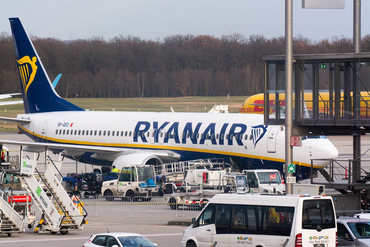 Ryanair запускає 8 нових рейсів з Кракова