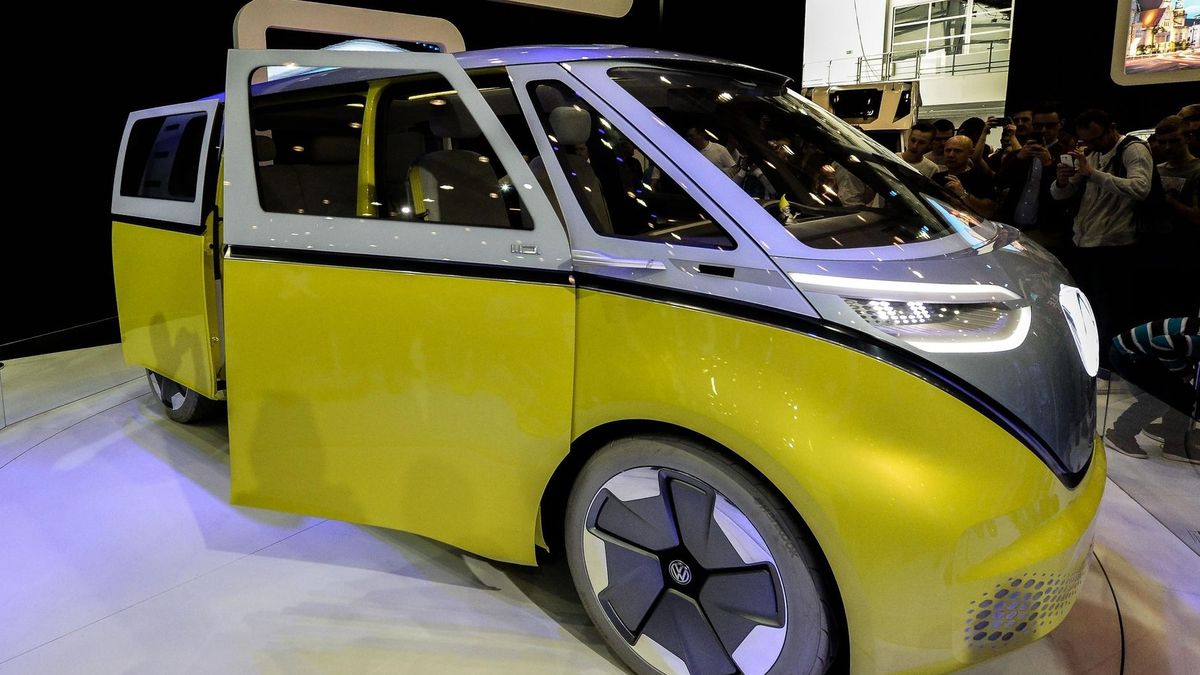 Automatyczny van Volkswagena, w całości na napęd elektryczny