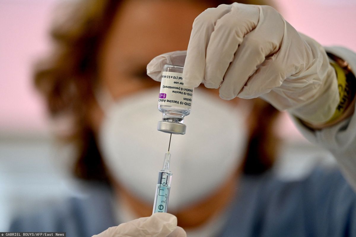 AstraZeneca i J&J. Norwegia wstrzymuje szczepienia