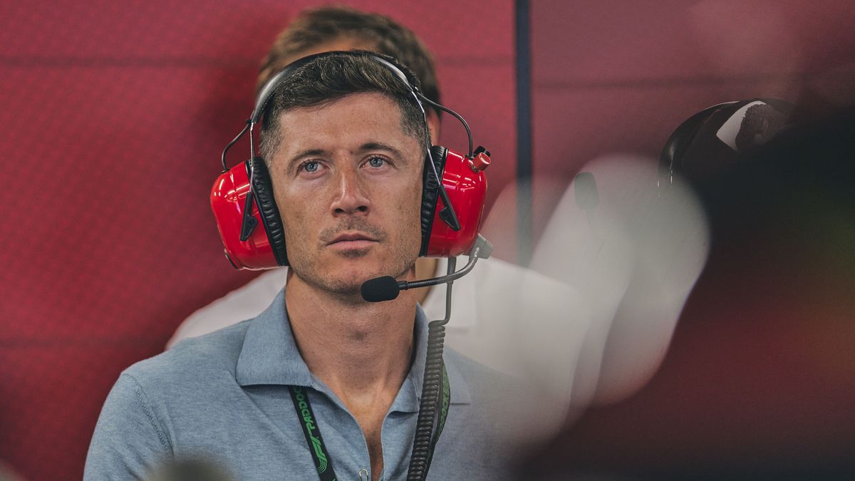 Zdjęcie okładkowe artykułu: Materiały prasowe / Ferrari / Na zdjęciu: Robert Lewandowski