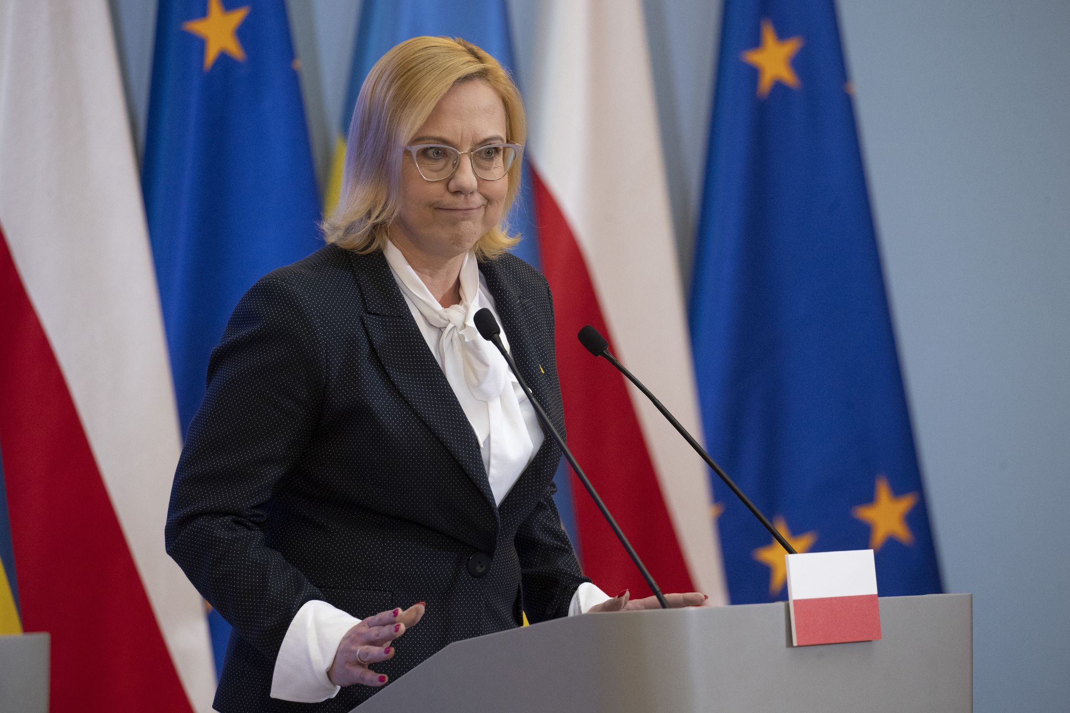 09.05.2022. Warszawa. Konferencja prasowa ministra Aktywow Panstwowych Jacka Sasina, wicepremier Ukrainy, minister Gospodarki Yulii Svyrydenko oraz minister Klimatu i Srodowiska Anny Moskwy. n/z Anna Moskwa