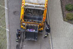 Warszawscy radni ustalili opłaty za wywóz śmieci. Od stycznia wchodzą nowe stawki