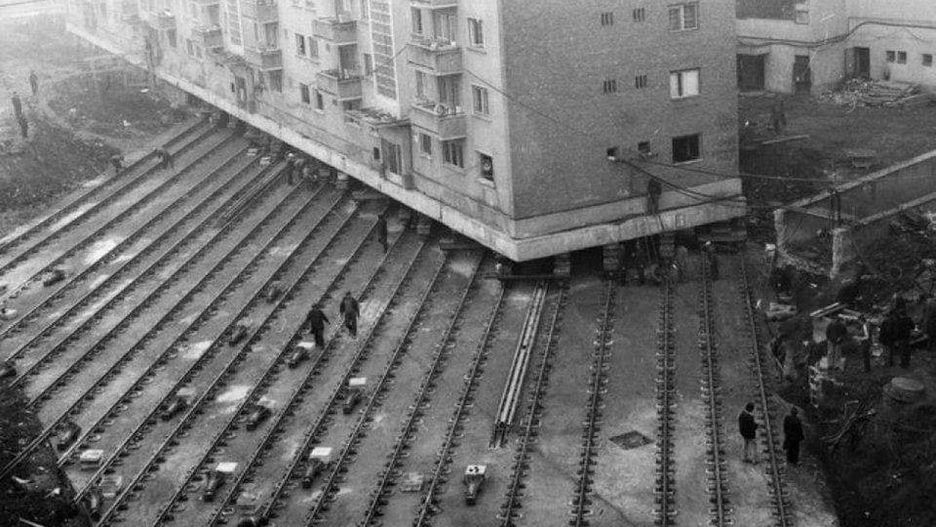 Przesunięty blok w Rumunii