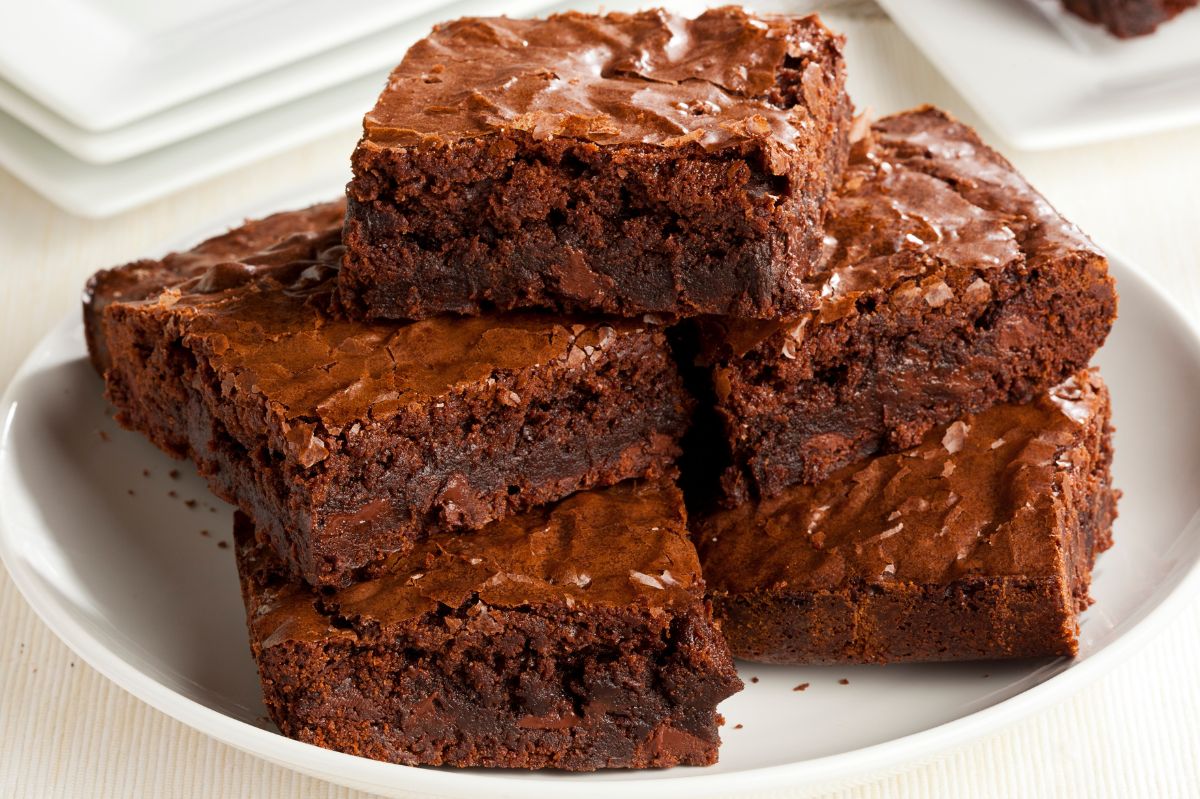 Brownie bez mąki, a smakuje jak marzenie. Szybki przepis na słodką rozkosz