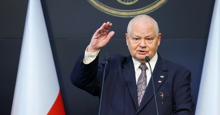 "Tusk łże". Glapiński chce pociągnąć też do odpowiedzialności Siemoniaka