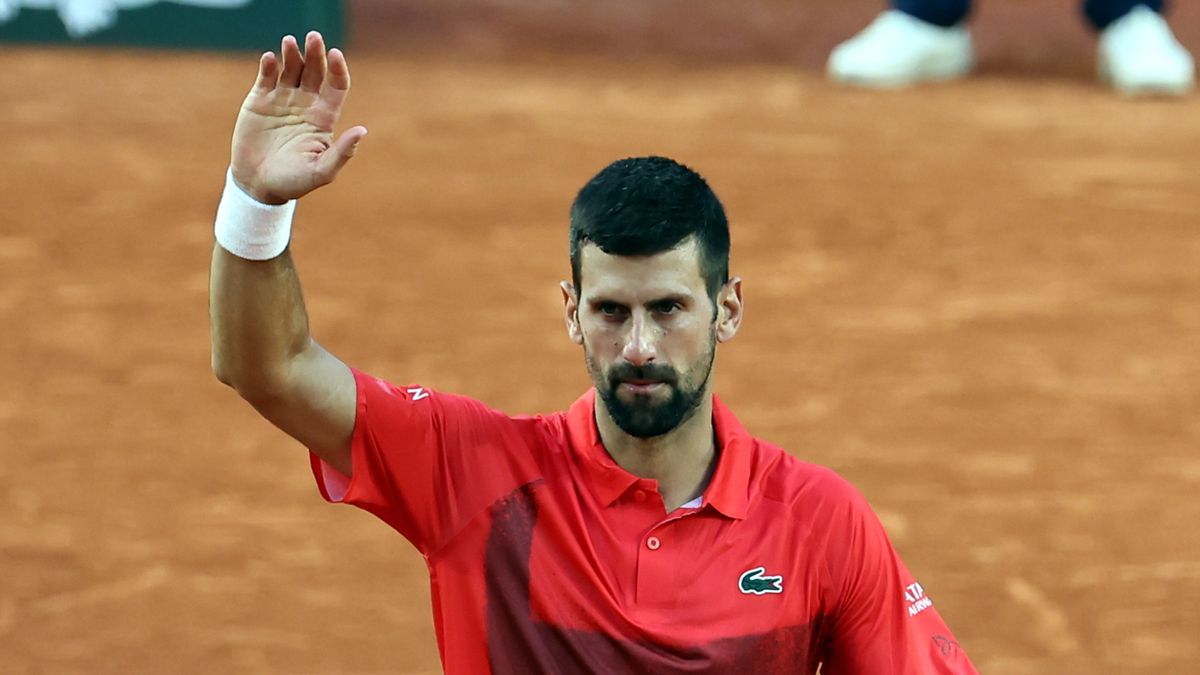 PAP/EPA / Christophe Petit Tesson / Na zdjęciu: Novak Djoković