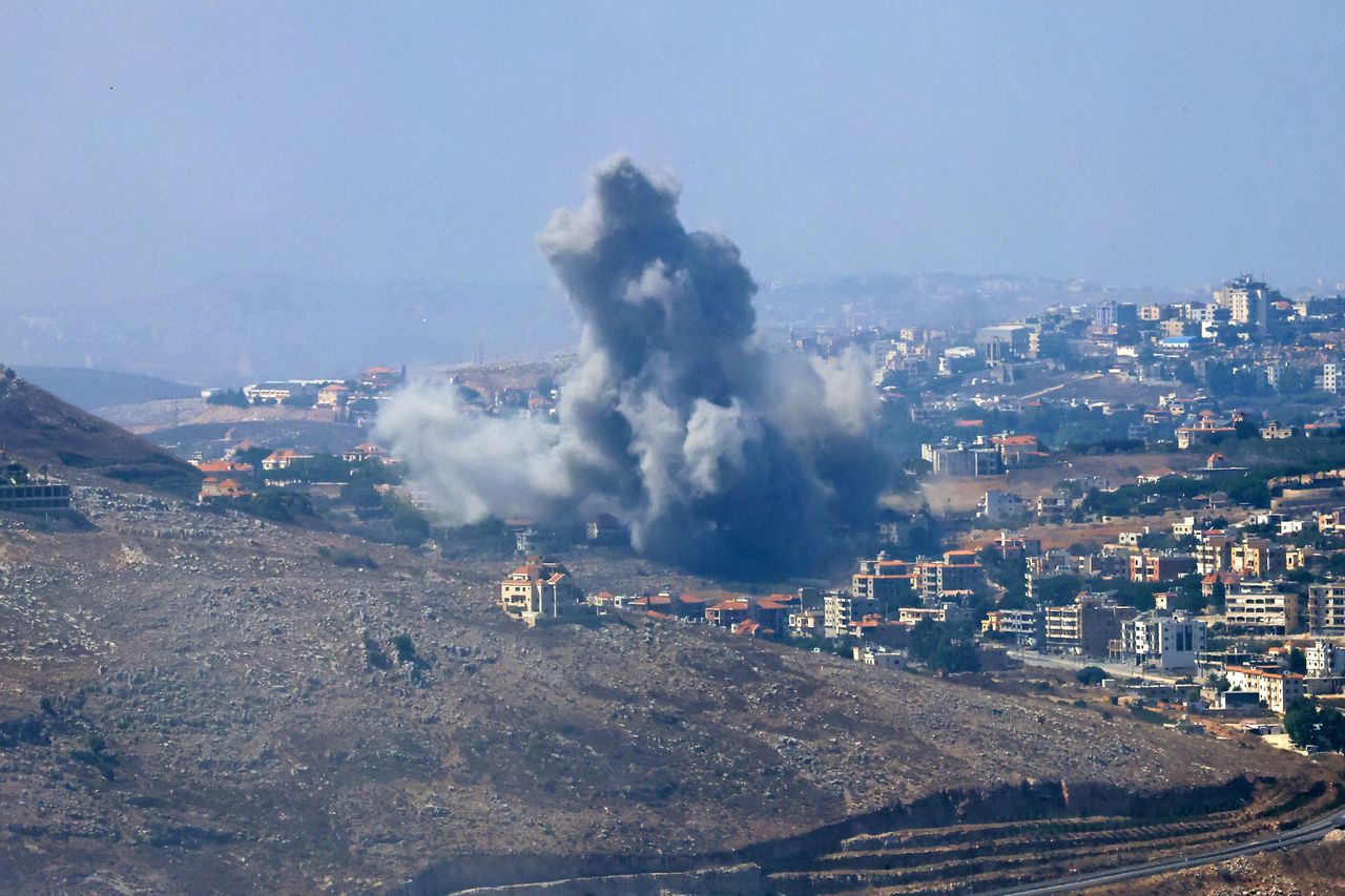 Allies push for 21-day ceasefire to avert Israel-Lebanon war