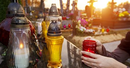 Ceny paliw na Wszystkich Świętych. Czeka Cię niemiłe zaskoczenie