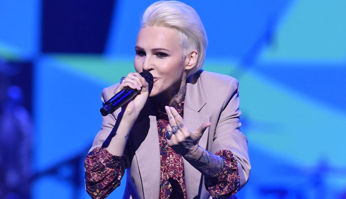 Agnieszka Chylińska świętuje sukces swojej ostatniej płyty, która zdobyła status platynowej 