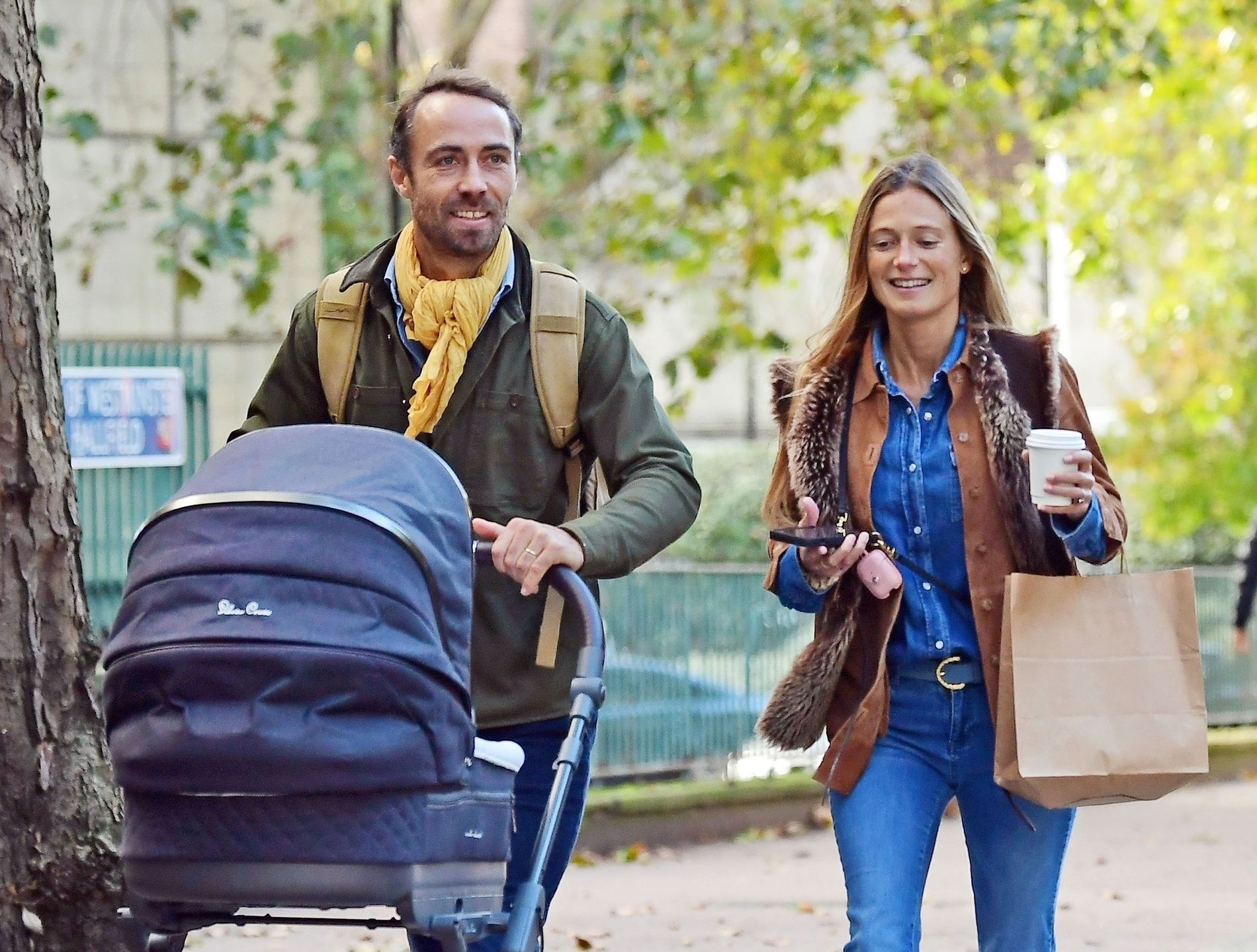 James Middleton i jego żona Alizee wybrali się z dzieckiem na spacer