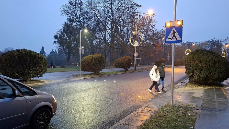 Przejście dla pieszych przy ul. Akademickiej w Zamościu