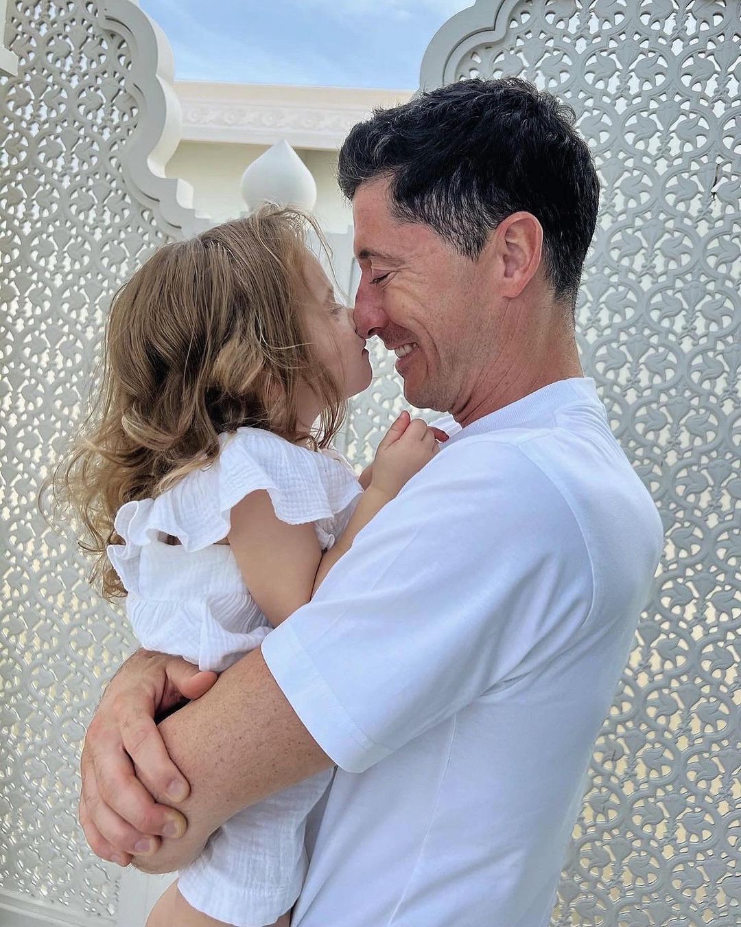 Robert Lewandowski z Laurą
