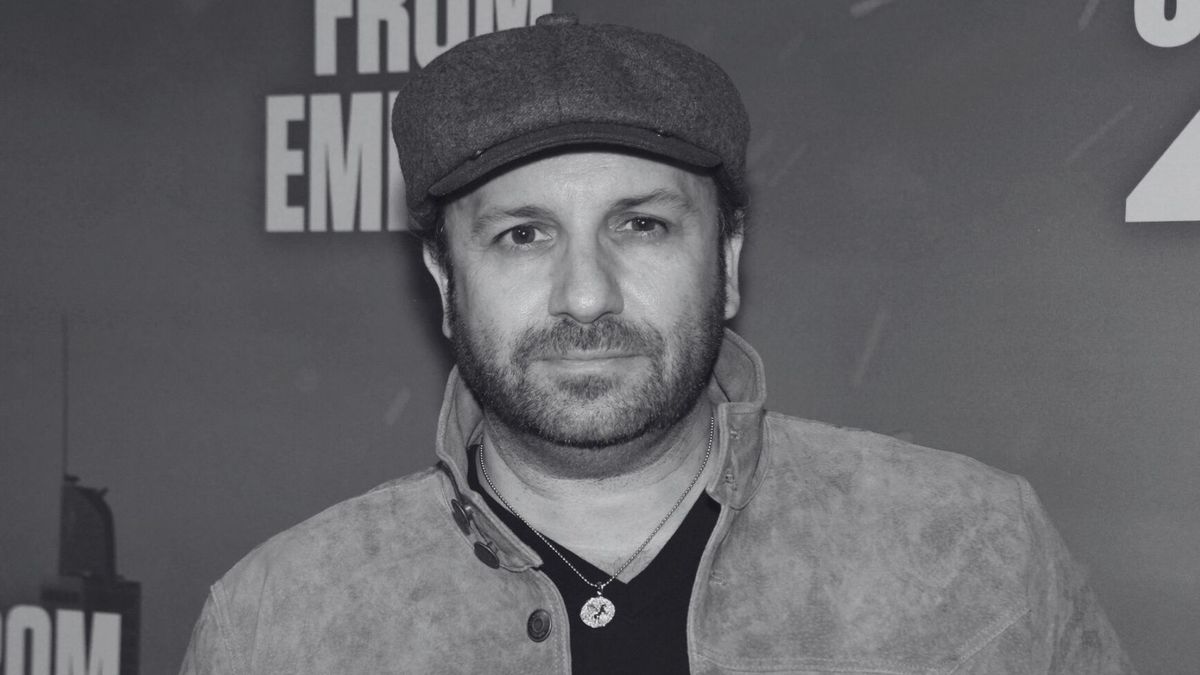 nie żyje Brad Everett Young 