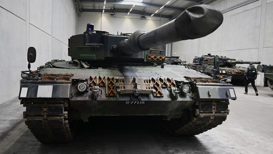 UELZEN, GERMANY - FEBRUARY 12: A view of a Leopard 2 tank at a production line as German Chancellor Olaf Scholz and Defence Minister Boris Pistorius attend the groundbreaking ceremony for a new munitions factory of German defence contractor Rheinmetall on February 12, 2024 in Unterluess, Germany. The war in Ukraine has been a boon to Rheinmetall as Germany seeks to provide Ukraine with munitions, including artillery shells, and also increase its own supply. (Photo by Fabian Bimmer - Pool/Getty Images)