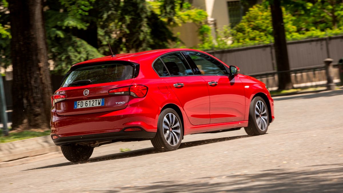 Fiat Tipo to jeden z rynkowych pewniaków, dlatego tak chętnie kupują go osoby prywatne