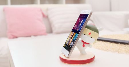 Xiaomi Mi 8: poznaliśmy datę premiery. Czytnik linii papilarnych pod ekranem?
