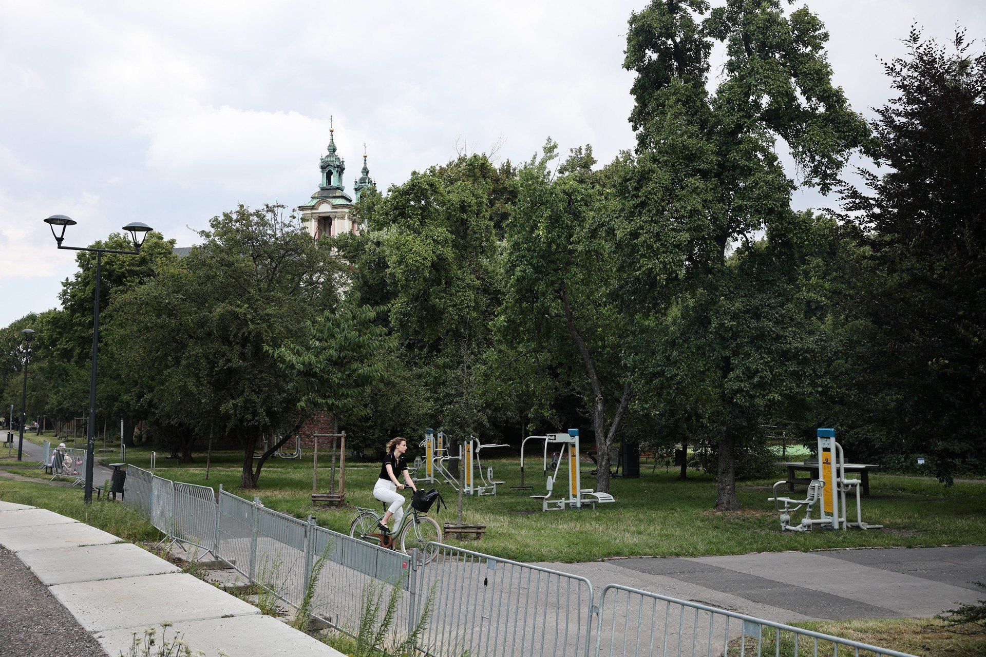Okolice powstającej kładki Kazimierz - Ludwinów w Krakowie