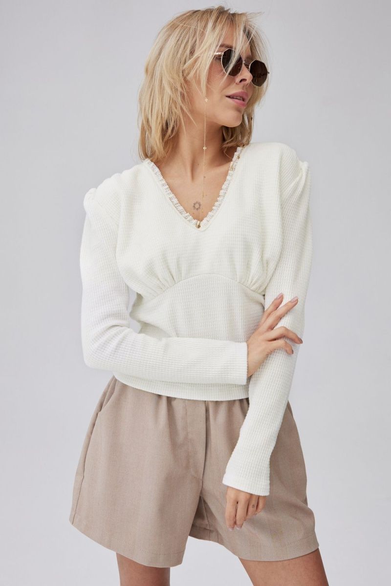 sweter-flora-z-falbankami-3