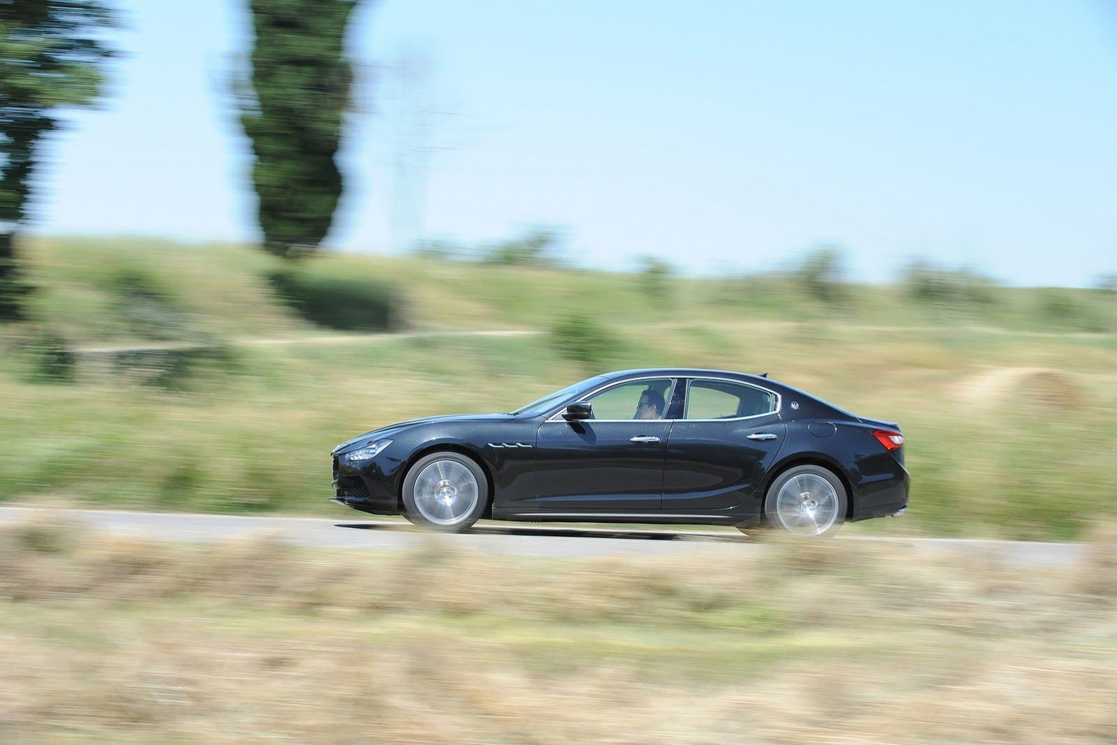 2014 Maserati Ghibli - Włosi wiedzą, co to piękno [galeria] 121