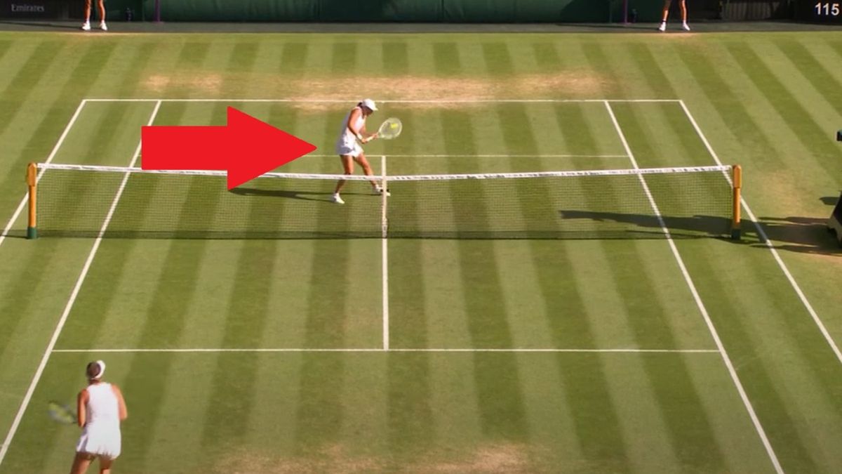 YouTube / Wimbledon / Iga Świątek w meczu z Belindą Bencić w półfinale Wimbledonu