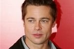 Brad Pitt tylko sprawia wrażenie męskiego?