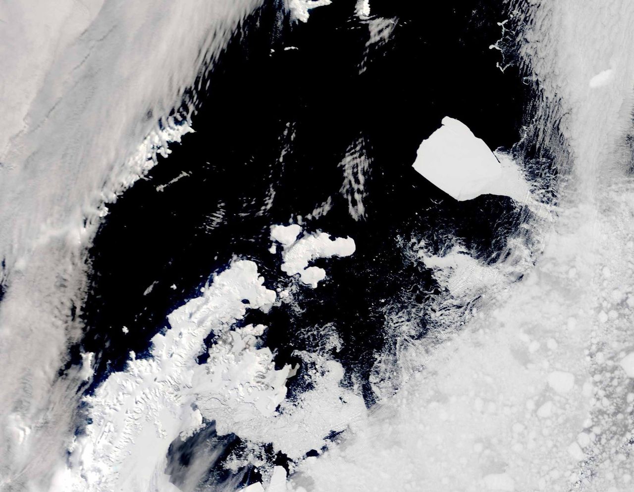 Iceberg A23a seen from space