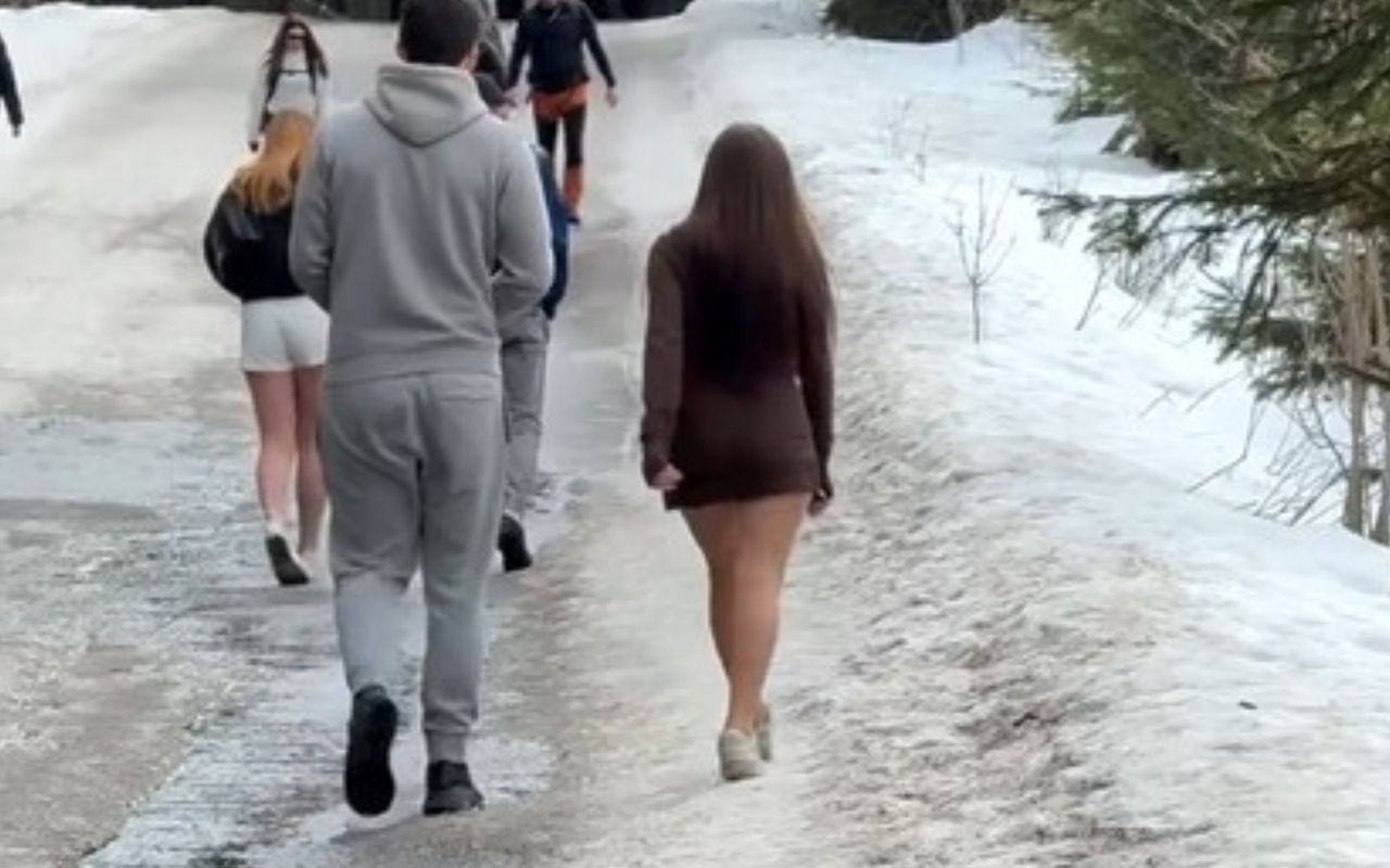 Szły na Morskie Oko. Tylko spójrzcie na ubiór