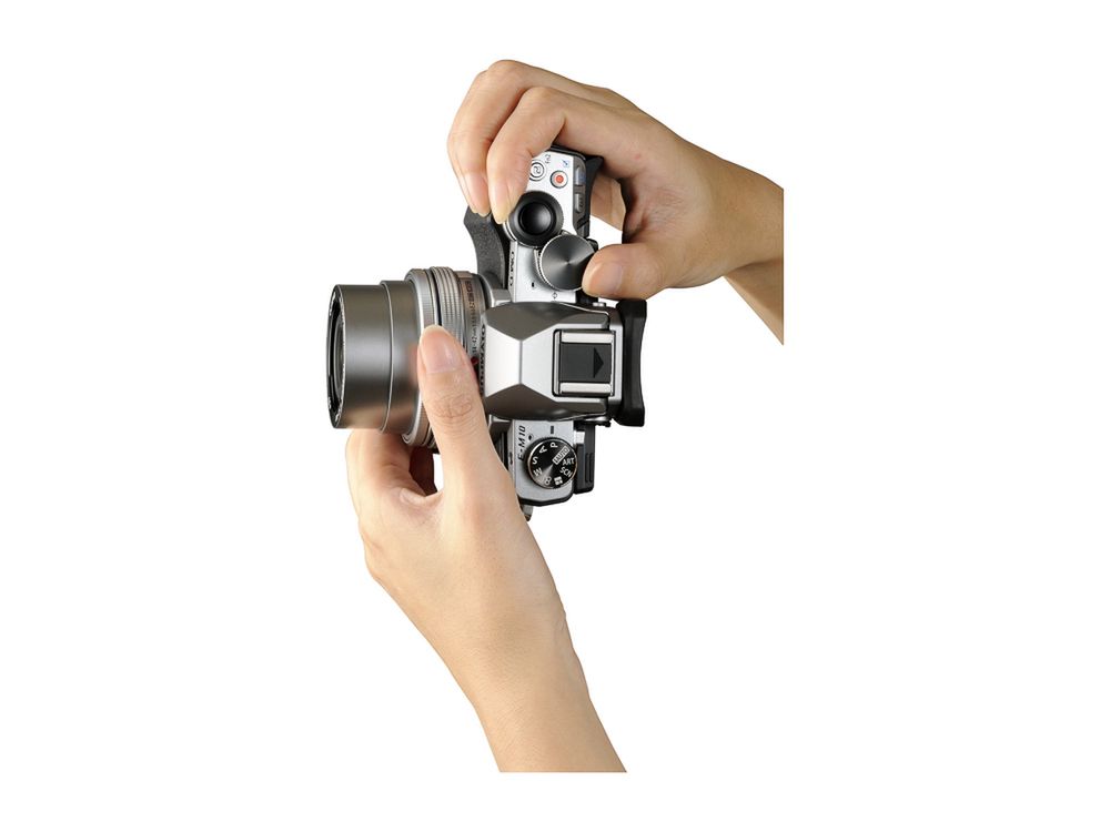 Olympus OM-D E-M10 - najmniejszy bezlusterkowiec w rodzinie 28