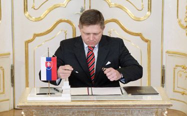 Słowacja: Prezydent powołał nowy rząd Roberta Fico
