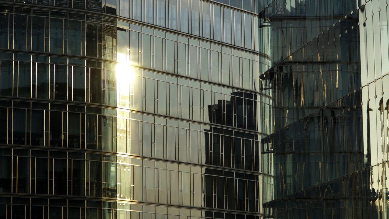 Polskie biura w zagranicznych rękach. Rodzimy kapitał nie inwestuje w komercyjne nieruchomości