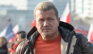 Jarosław Jakimowicz w skandalicznej koszulce. Jak zwykle próbuje szokować