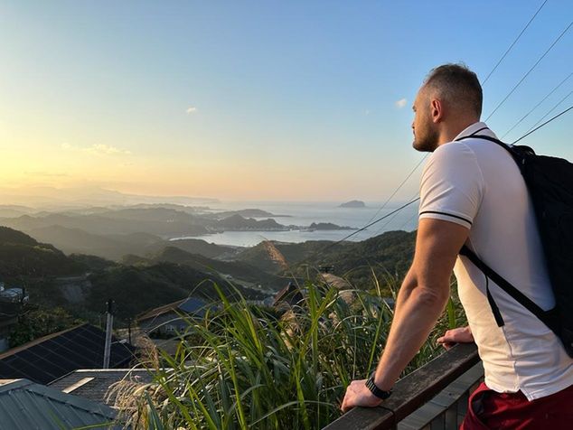 Adam Łapeta: Kocham podróżować