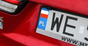 500 zł mandatu za naklejkę. Polacy nie wiedzą i kupują