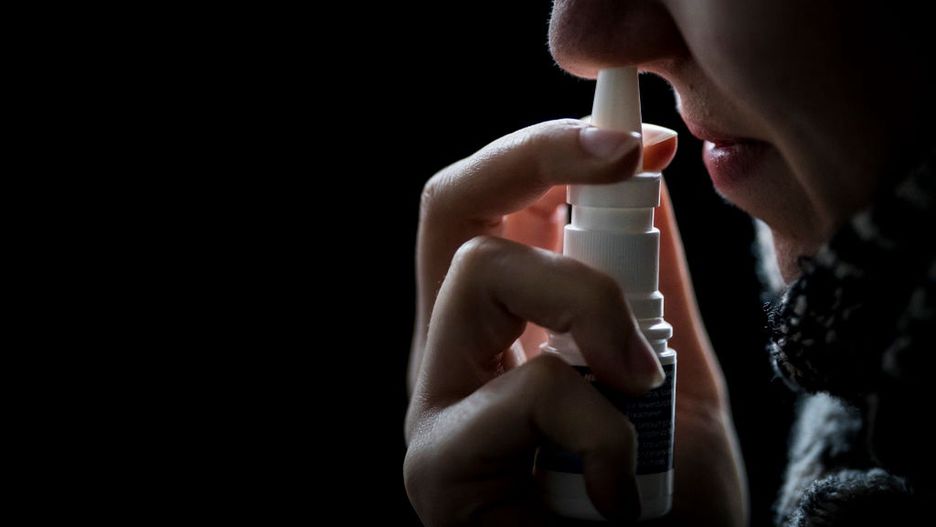 Kanadyjski spray do nosa przeciw koronawirusowi (zdjęcie ilustracyjne) 