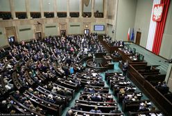 Ciche podwyżki dla posłów. Sejm rozdaje pieniądze