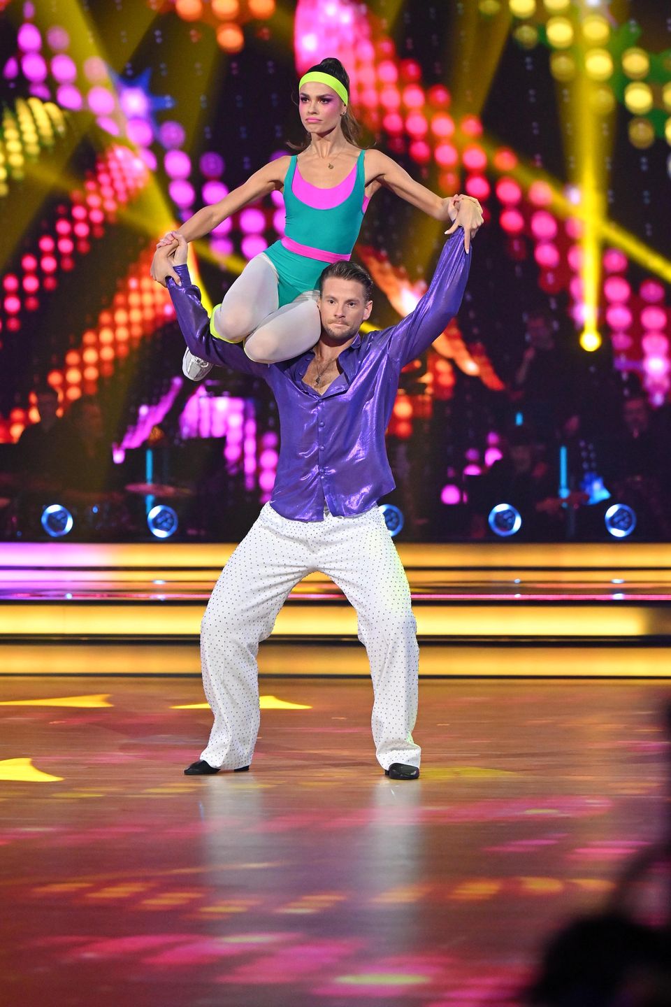 Sebastian Fabijański i Julia Suryś