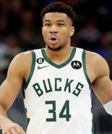 Giannis Antetokounmpo i triple-double na 100-proc. skuteczności