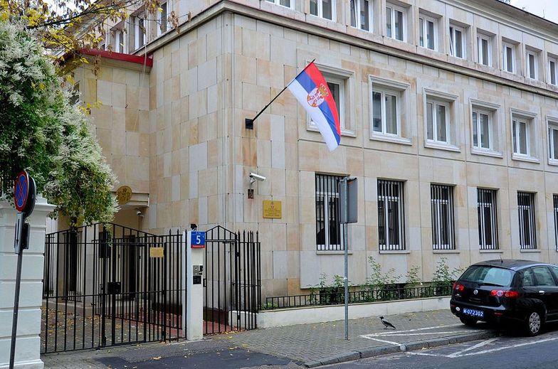 Ambasada Serbii obecnie mieści się przy al. Róż w Warszawie