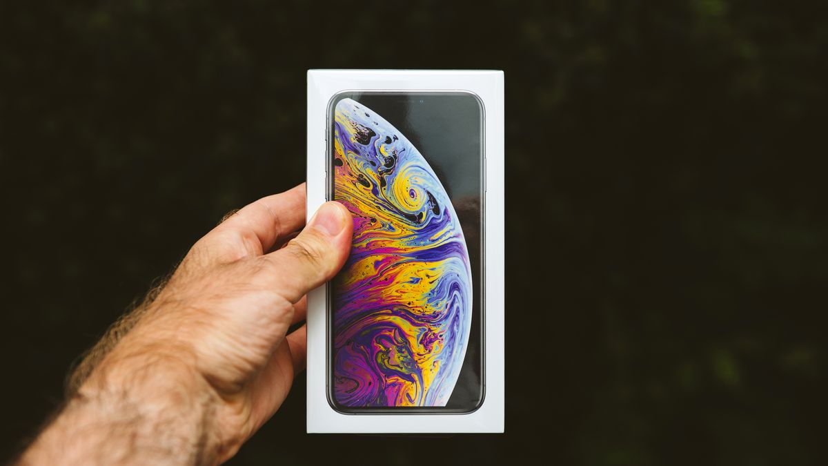 Części do nowego iPhone'a są zaskakująco tanie. (depositphotos)