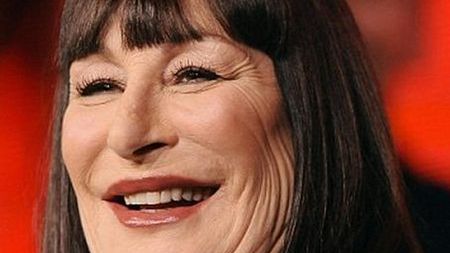 Anjelica Huston