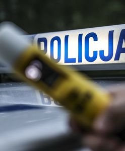 Zataczał się, ale wsiadł za kierownicę. Woził córkę